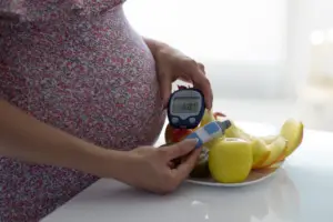 gestational diabetes woman glaucoma fruit